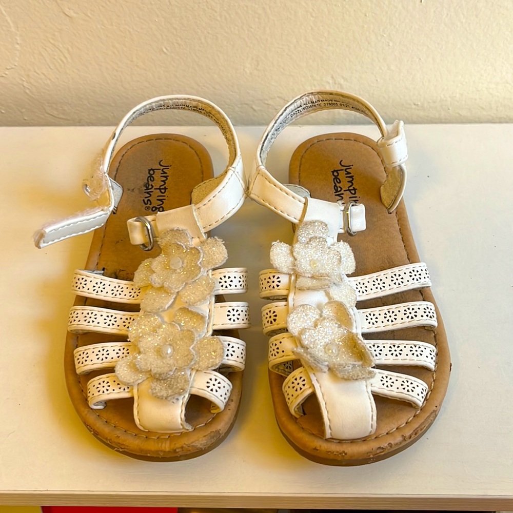 Size 8 toddler shoes